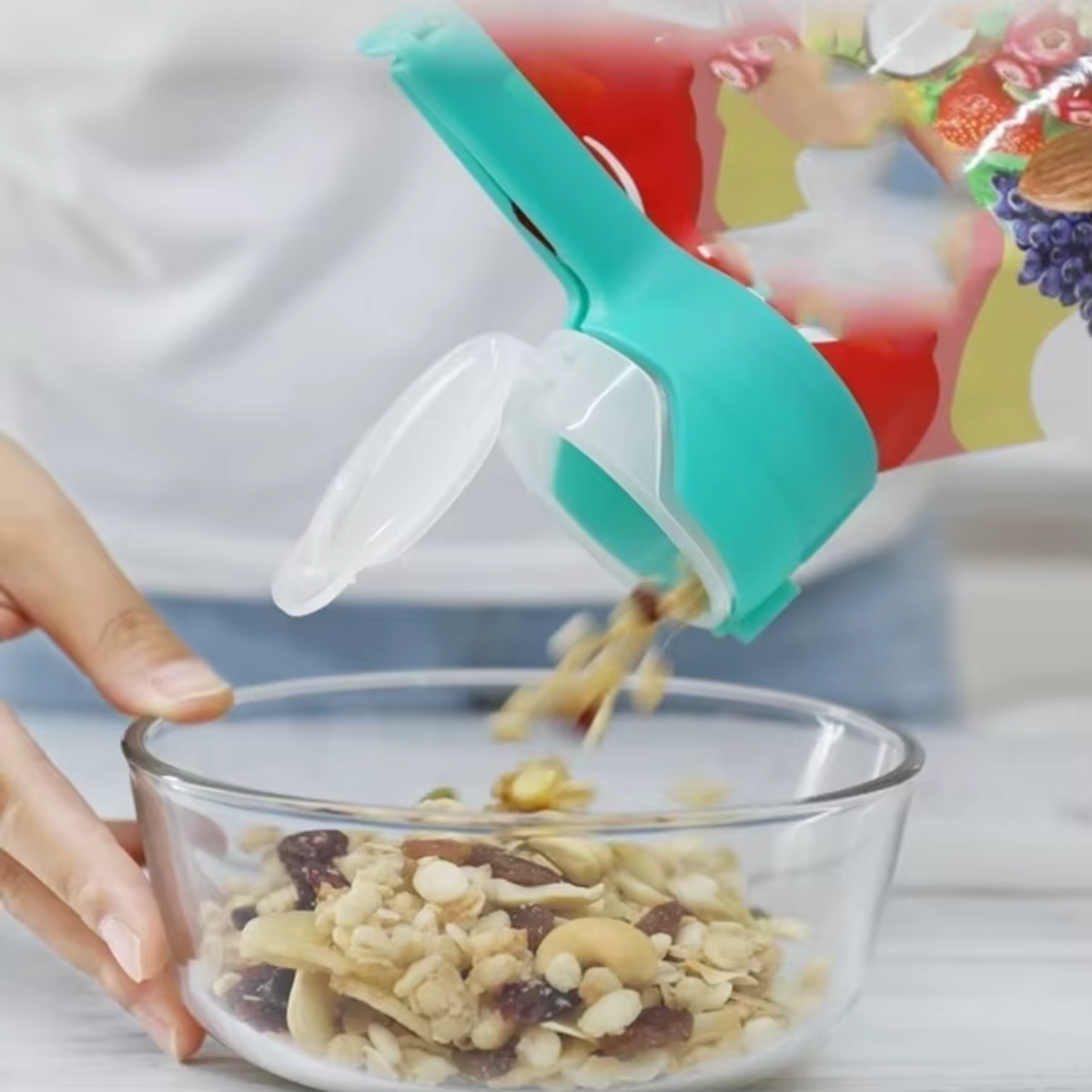 Food Bag Clips with Pour Spout